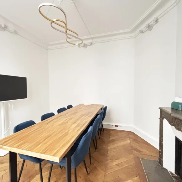 Espace indépendant 128 m² 26 postes Location bureau Boulevard de Sébastopol Paris 75003 - photo 5