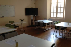 Bureau privé - 17400 - 18 postes - 900€