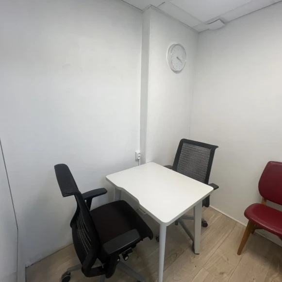 Bureau privé 5 m² 1 poste Coworking Boulevard Pasteur Paris 75015 - photo 4