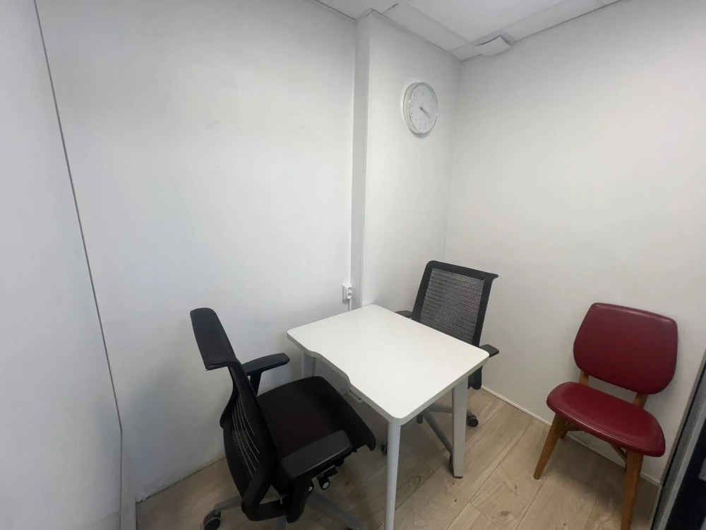 Bureau privé - 75015 - 1 poste - 330€