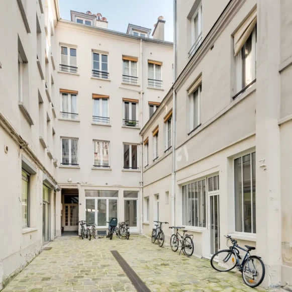 Espace indépendant 43 m² 7 postes Location bureau Rue Moreau Paris 75012 - photo 8