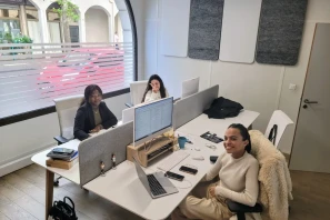 Bureau privé - 92500 - 4 postes - 990€