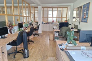 Bureau privé - 75010 - 8 postes - 4000€