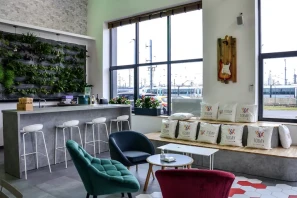 Bureau privé - 93130 - 5 postes - 1000€