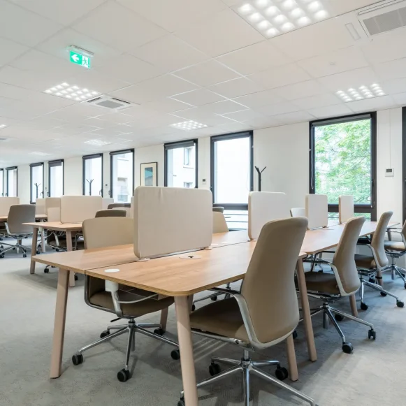 Espace indépendant 480 m² 72 postes Location bureau Rue de Monceau Paris 75008 - photo 9