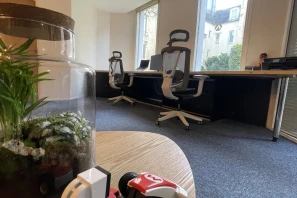 Open Space - 14000 - 1 poste - 240€