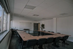 Bureau privé - 94550 - 13 postes - 2500€