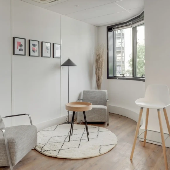 Espace indépendant 87 m² 10 postes Location bureau Avenue Georges Pompidou Levallois-Perret 92300 - photo 1