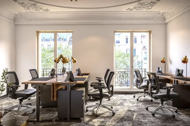 Bureau privé - 75016 - 18 postes - 16000€