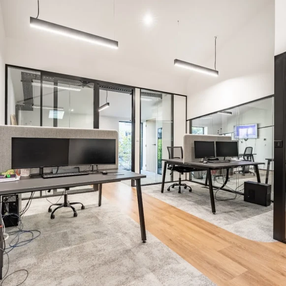 Bureau privé 36 m² 9 postes Coworking Avenue de Paris Vincennes 94300 - photo 2