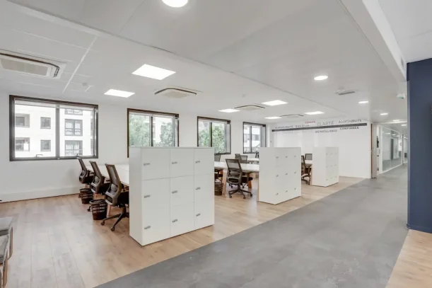 Bureau privé - 92300 - 5 postes - 2500€
