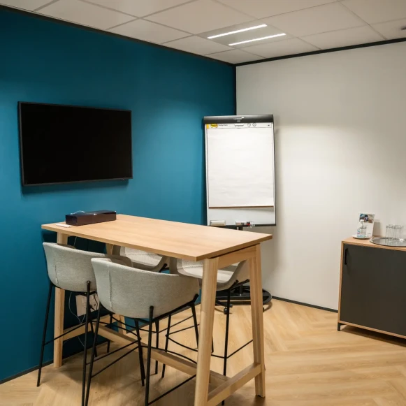 Bureau privé 4 m² 1 poste Location bureau Rue Saint-Jean Nancy 54000 - photo 4
