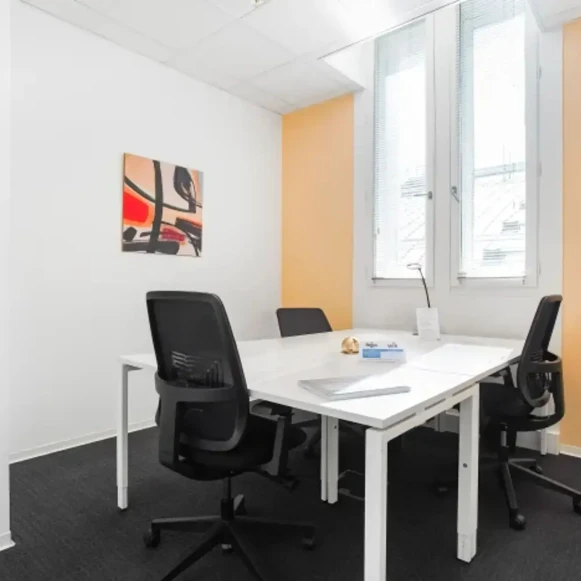 Bureau privé 15 m² 3 postes Coworking Rue Charles Domercq Bordeaux 33800 - photo 1