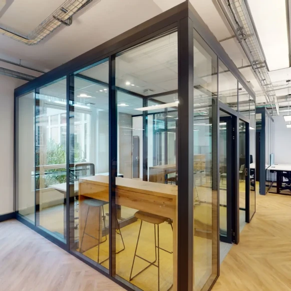 Espace indépendant 133 m² 28 postes Location bureau Rue des Petits Hôtels Paris 75010 - photo 6