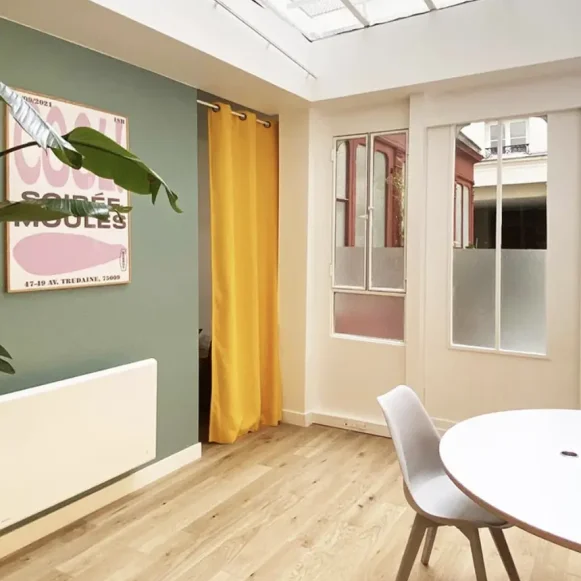 Espace indépendant 140 m² 18 postes Location bureau Rue Saint-Louis en l'Île Paris 75004 - photo 9