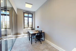 Bureau privé - 13006 - 2 postes - 1275€