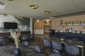 Bureau privé - 38000 - 1 poste - 390€
