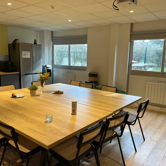 Bureau privé 70 m² 20 postes Coworking Avenue de la Baltique Villebon-sur-Yvette 91140 - photo 10