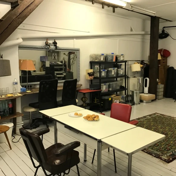 Bureau privé 50 m² 5 postes Coworking Rue Mariton Saint-Ouen-sur-Seine 93400 - photo 7