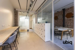 Espace indépendant - 75017 - 14 postes - 5000€