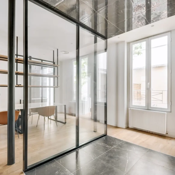 Espace indépendant 91 m² 12 postes Location bureau Rue de Ponthieu Paris 75008 - photo 9