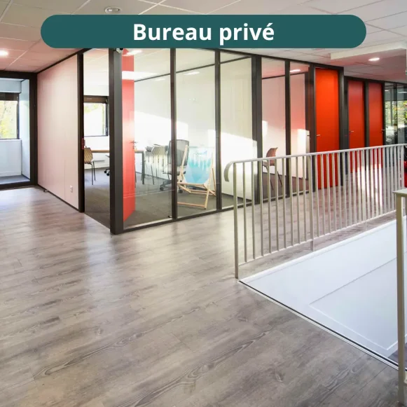 Bureau privé 11 m² 1 poste Location bureau Boulevard Marcel Paul Saint-Herblain 44800 - photo 1
