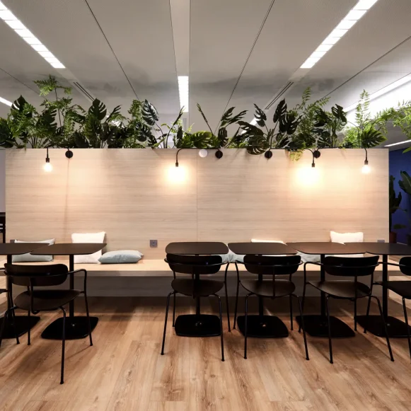 Bureau privé 20 m² 6 postes Coworking Rue du Colonel Pierre Avia Paris 75015 - photo 6