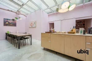 Espace indépendant - 75020 - 32 postes - 8300€