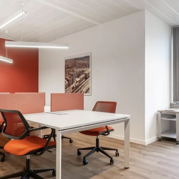 Bureau privé 4 m² 1 poste Location bureau Rue de Finlande Colombier-Saugnieu 69125 - photo 6