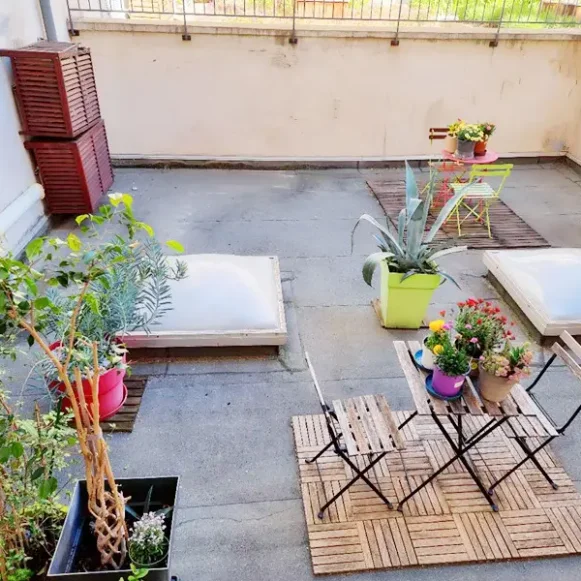 Bureau privé 12 m² 2 postes Location bureau Rue Vacon Marseille 13001 - photo 1