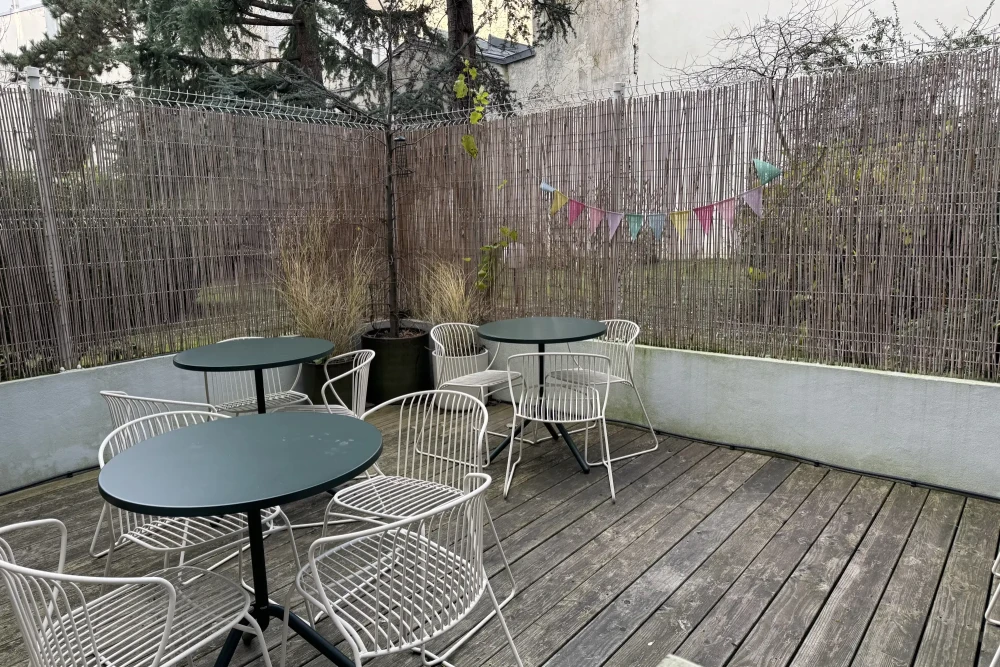 Espace indépendant - 75011 - 40 postes - 19000€