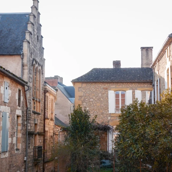 Bureau privé 7 m² 1 poste Coworking rue des Templiers Pays-de-Belvès 24170 - photo 3