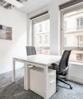 Bureau privé - 75009 - 2 postes - 1307€