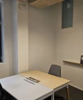 Bureau privé - 75018 - 2 postes - 1200€
