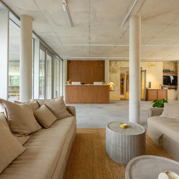 Bureau privé 15 m² 5 postes Coworking Boulevard Godard Bordeaux 33300 - photo 5