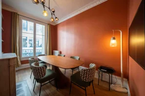 Open Space - 75011 - 10 postes - 350€