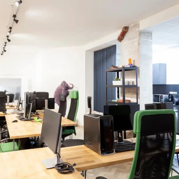 Espace indépendant 80 m² 14 postes Location bureau Rue de Montmorency Paris 75003 - photo 2