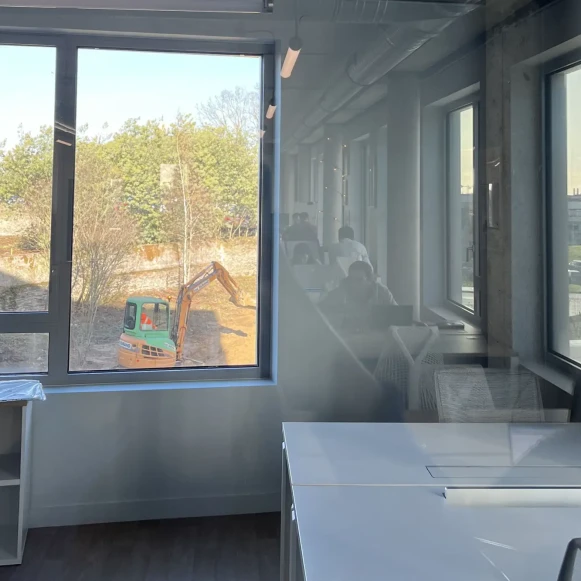 Bureau privé 20 m² 2 postes Coworking Boulevard Jean Moulin Angers 49100 - photo 1