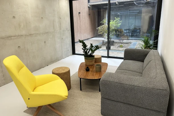 Bureau privé - 75019 - 10 postes - 5570€