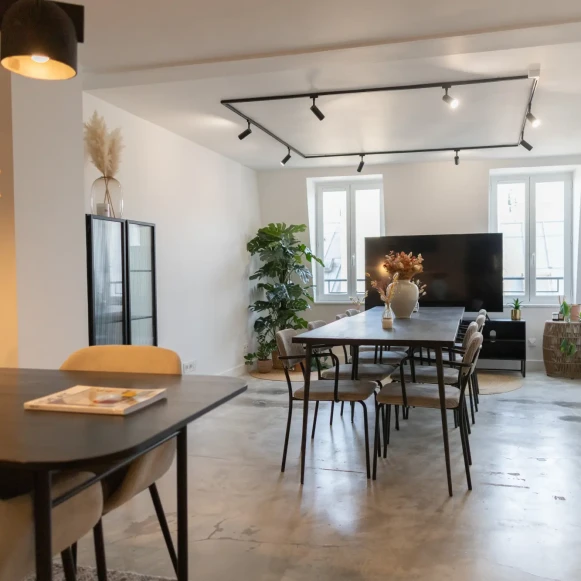 Espace indépendant 40 m² 8 postes Location bureau Rue de Cléry Paris 75002 - photo 1