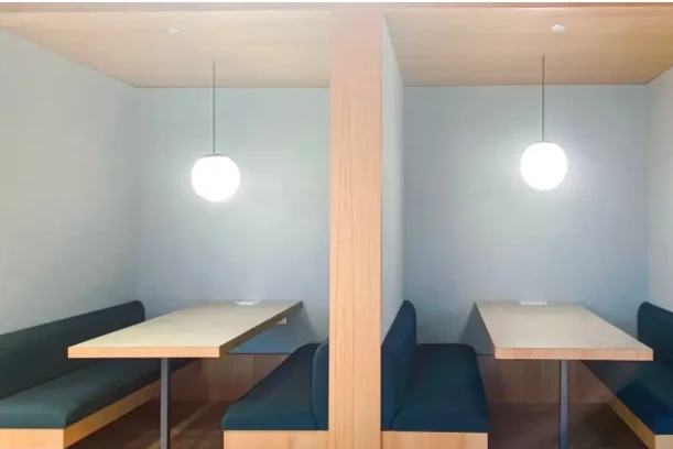 Bureau privé - 06200 - 10 postes - 3107€