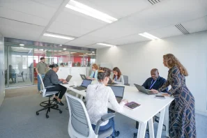 Bureau privé - 75020 - 18 postes - 7406€