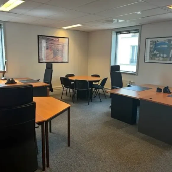 Bureau privé 225 m² 42 postes Coworking Rue Jean Jaurès Levallois-Perret 92300 - photo 17