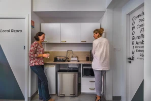 Bureau privé - 21370 - 1 poste - 500€