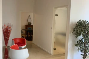 Bureau privé - 69006 - 5 postes - 1200€