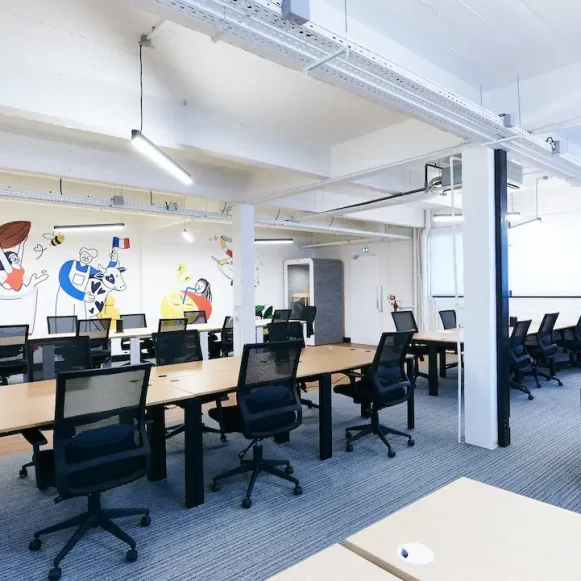 Espace indépendant 380 m² 60 postes Location bureau Rue Clavel Paris 75019 - photo 1