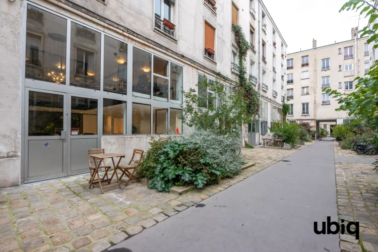 Espace indépendant - 75011 - 22 postes - 9700€