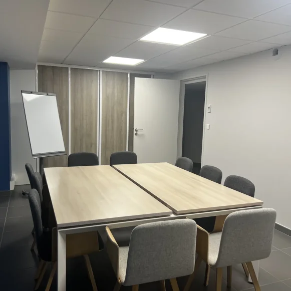 Bureau privé 18 m² 1 poste Location bureau Route de la Saune Quint-Fonsegrives 31130 - photo 4