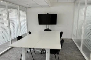 Espace indépendant - 92100 - 35 postes - 9990€