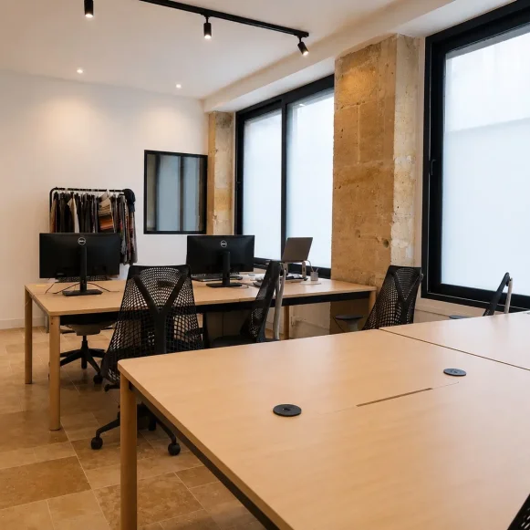 Espace indépendant 95 m² 15 postes Coworking Passage du Génie Paris 75012 - photo 1